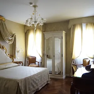 *** Hotel Orsaria Italy