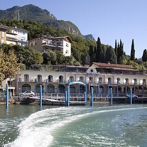 **** Hotel & Italy
